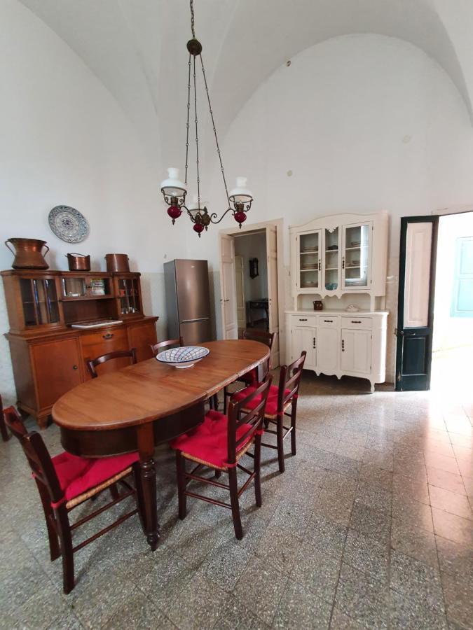 Villa Nel Salento - Ampie Camere E Giardino, Fino A 9 Persone Barbarano del Capo Exterior photo